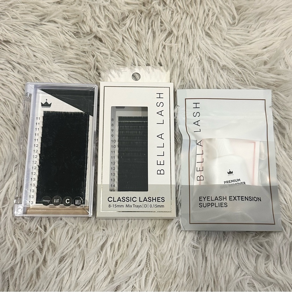 Premium Eyelash Extension Supplies by - Black